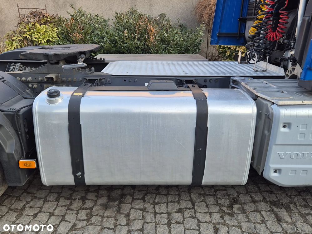 Volvo FH GLOBETROTTER - 14