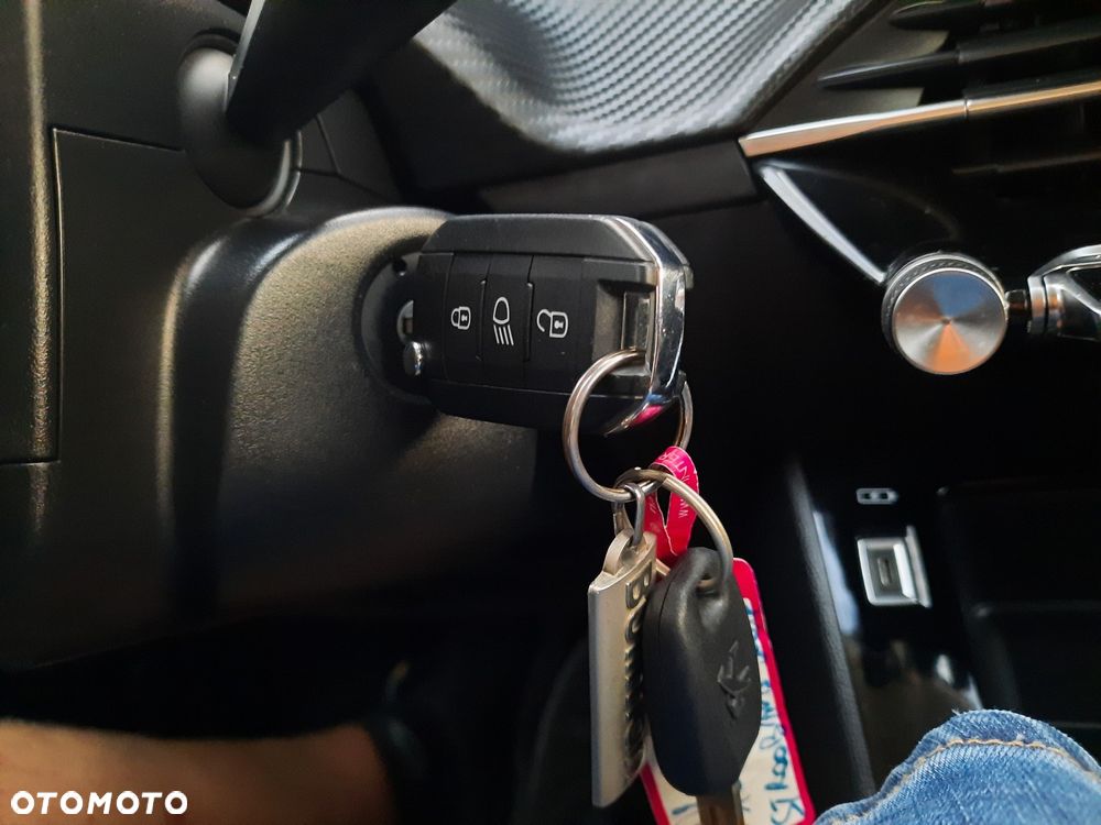 Peugeot 208 1.2 PureTech Style S&S - 31