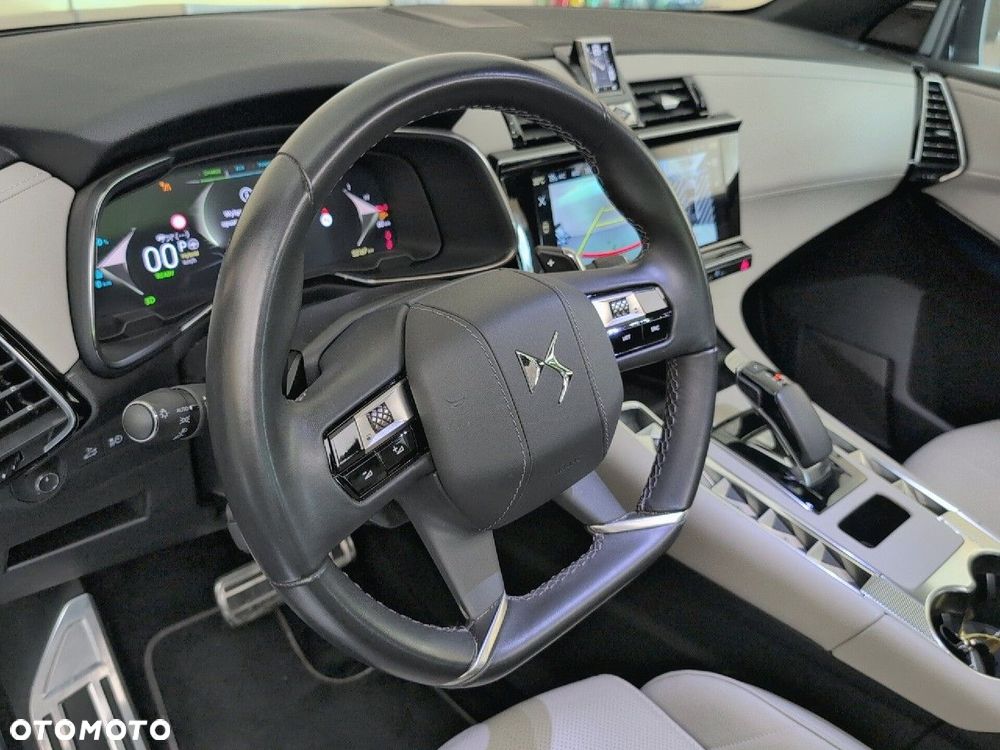 DS Automobiles DS 7 Crossback - 11