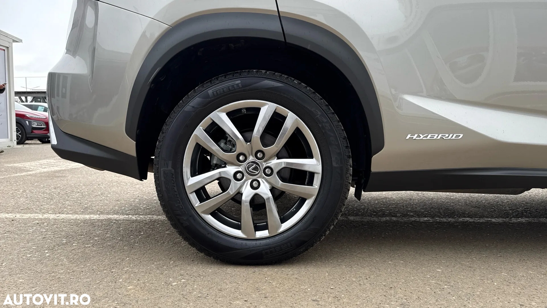 Lexus Seria NX 300h AWD Executive Plus - 19
