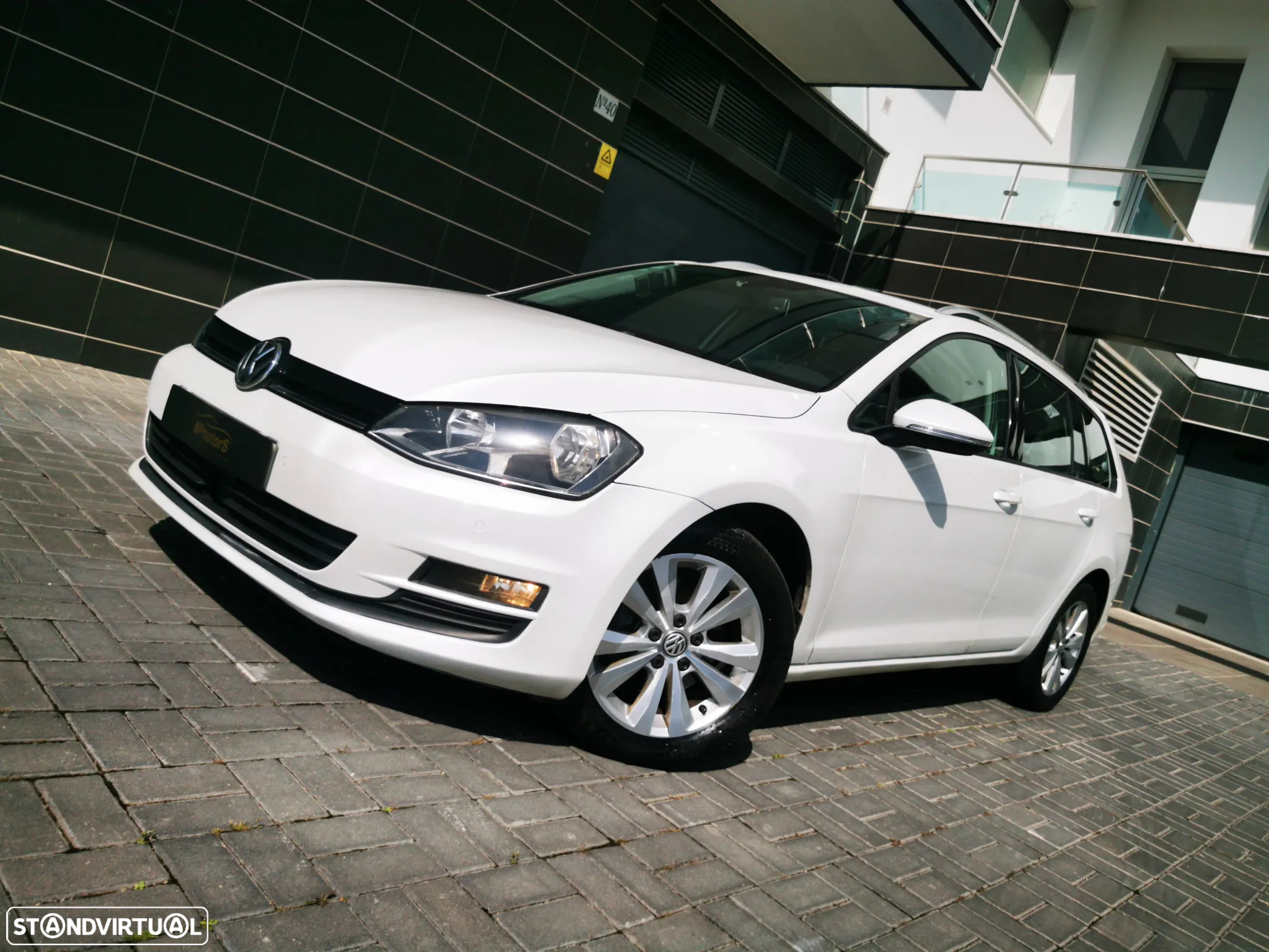 VW Golf Variant 1.6 TDi BlueMotion DSG Comfortline - 26