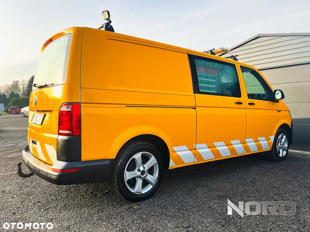 Volkswagen Transporter T6 4x4 Comfortline DSG - 9