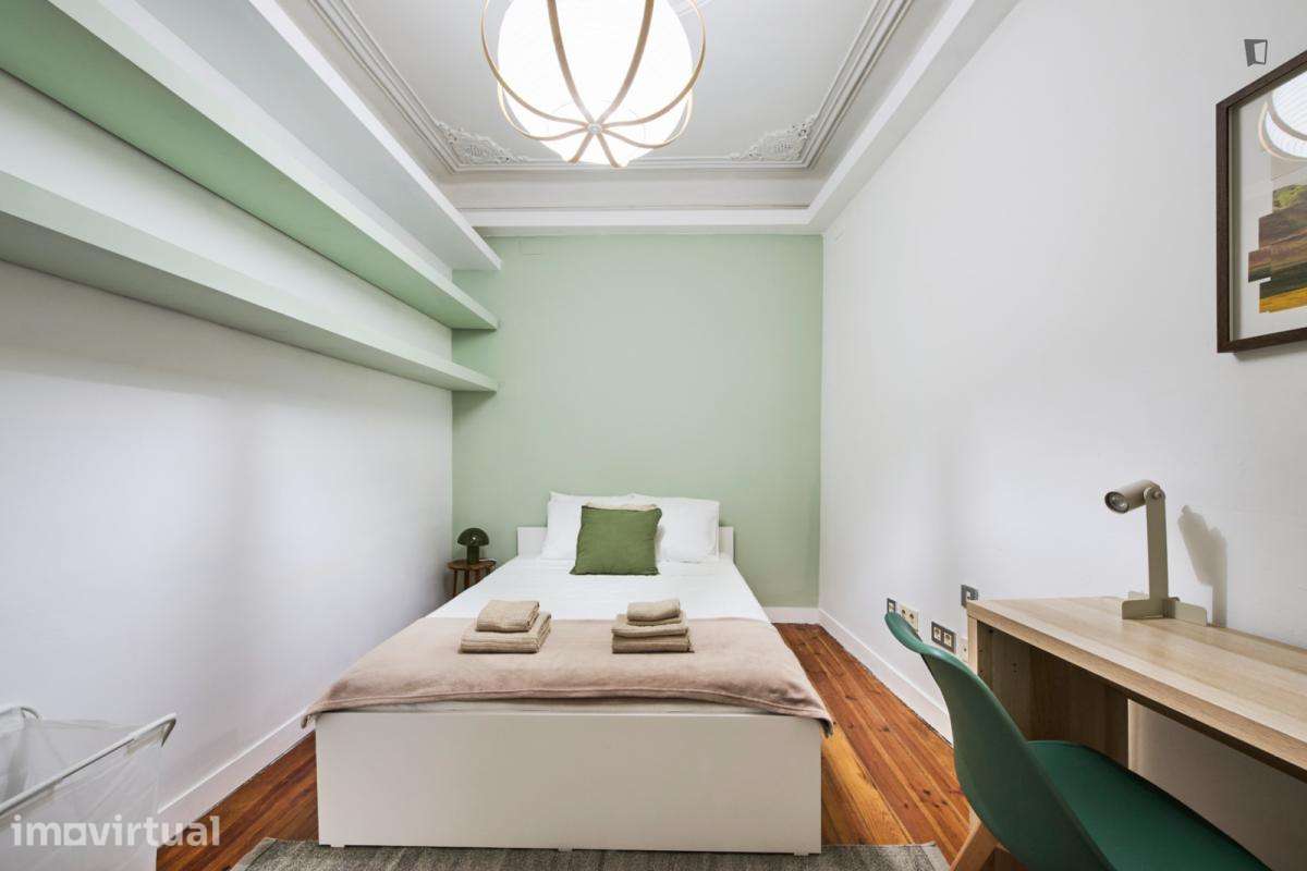 Quarto - localizado em Santos Lisbon - Grande imagem: 3/40