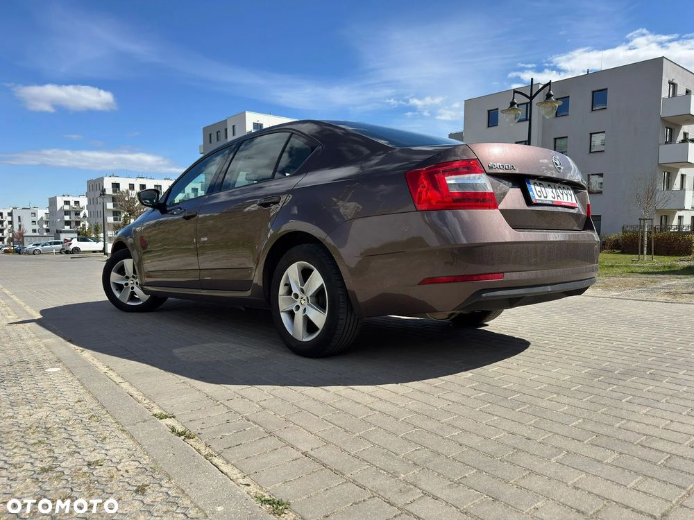 Skoda Octavia 1.4 TSI Ambition - 3