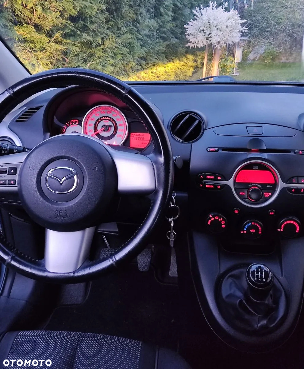Mazda 2 1.3 Exclusive+ - 13