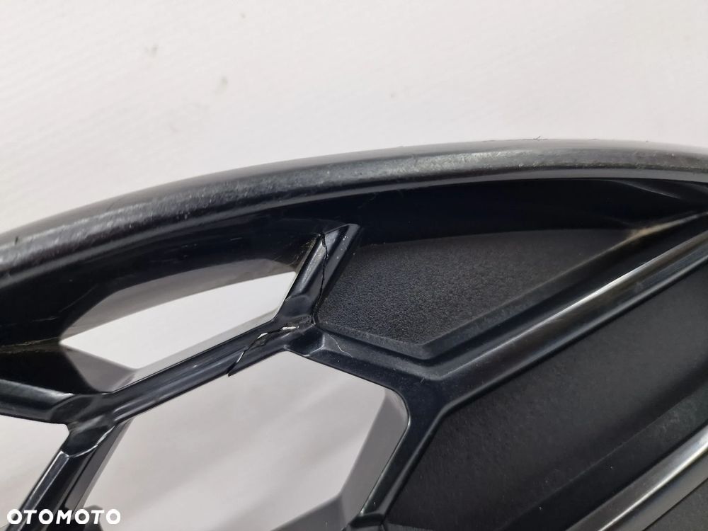 FORD FIESTA MK8 LIFT ST-LINE 21- ATRAPA / GRILL PRZEDNI PRZÓD , NR N1BB-8200-D6 , NR AUKCJI GL543 - 9