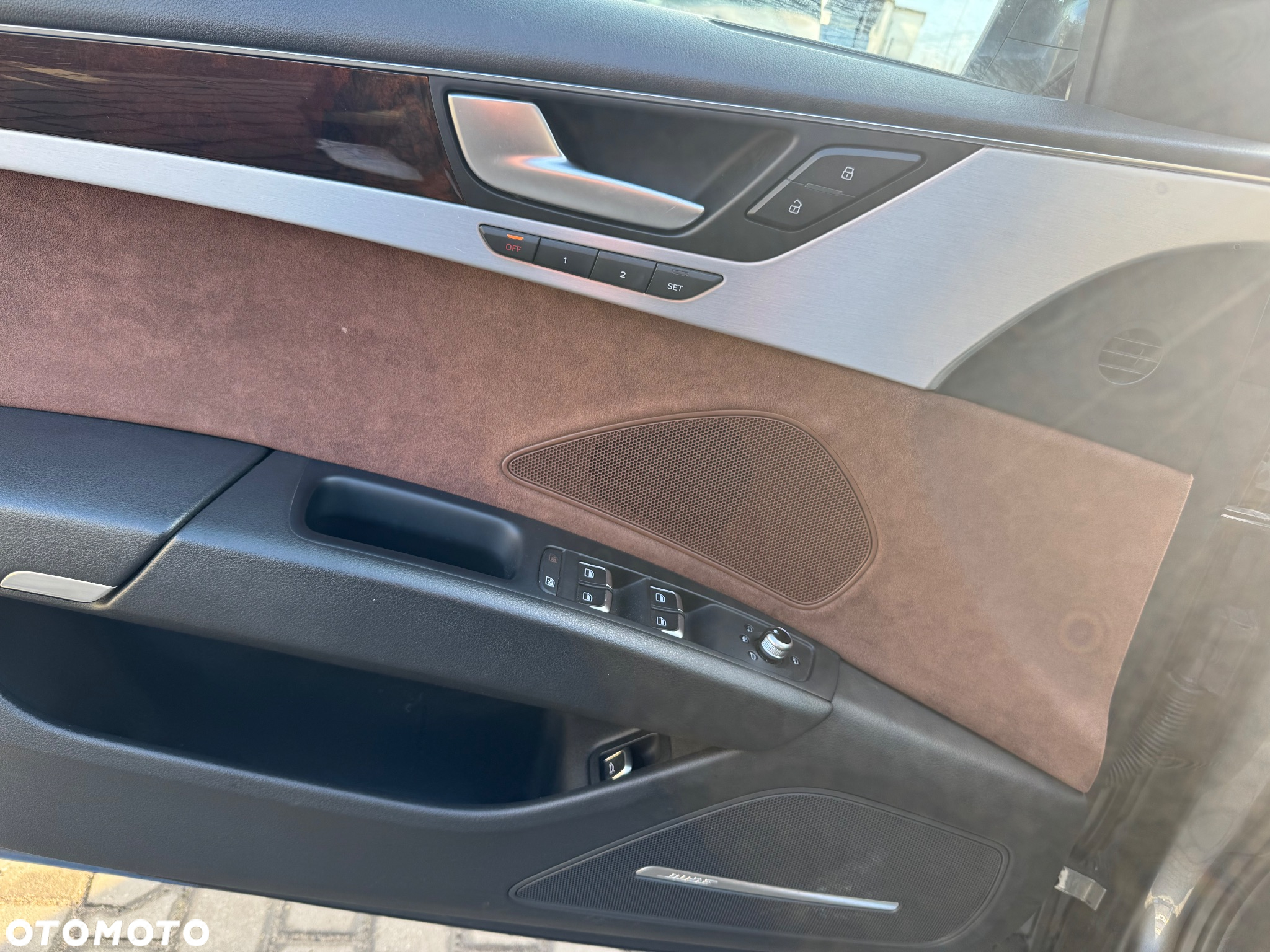 Audi A8 3.0 TDI Quattro - 40