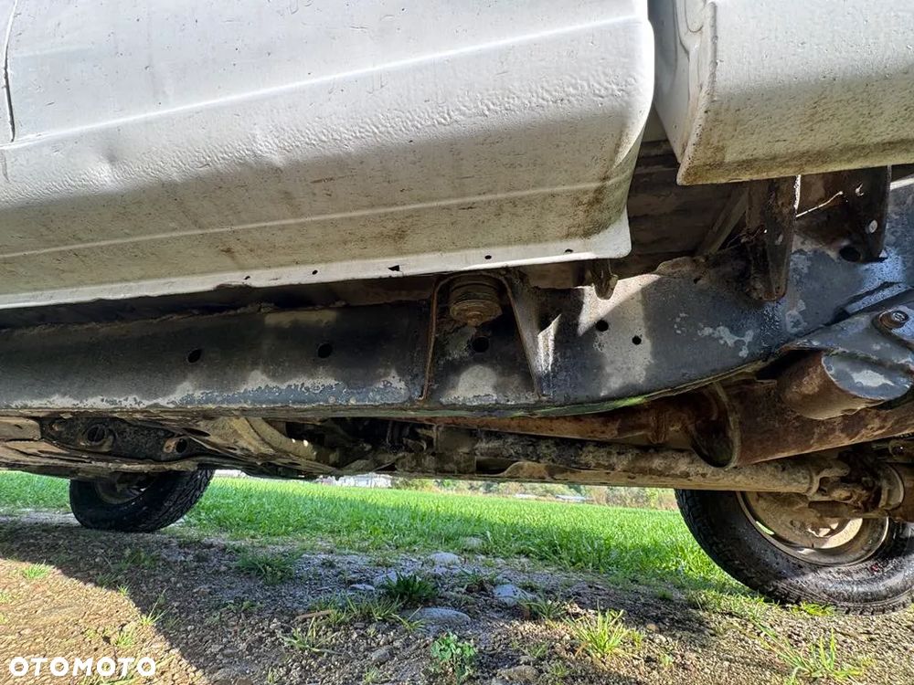 Nissan NP300 Pickup 2.5d SC Base - 10