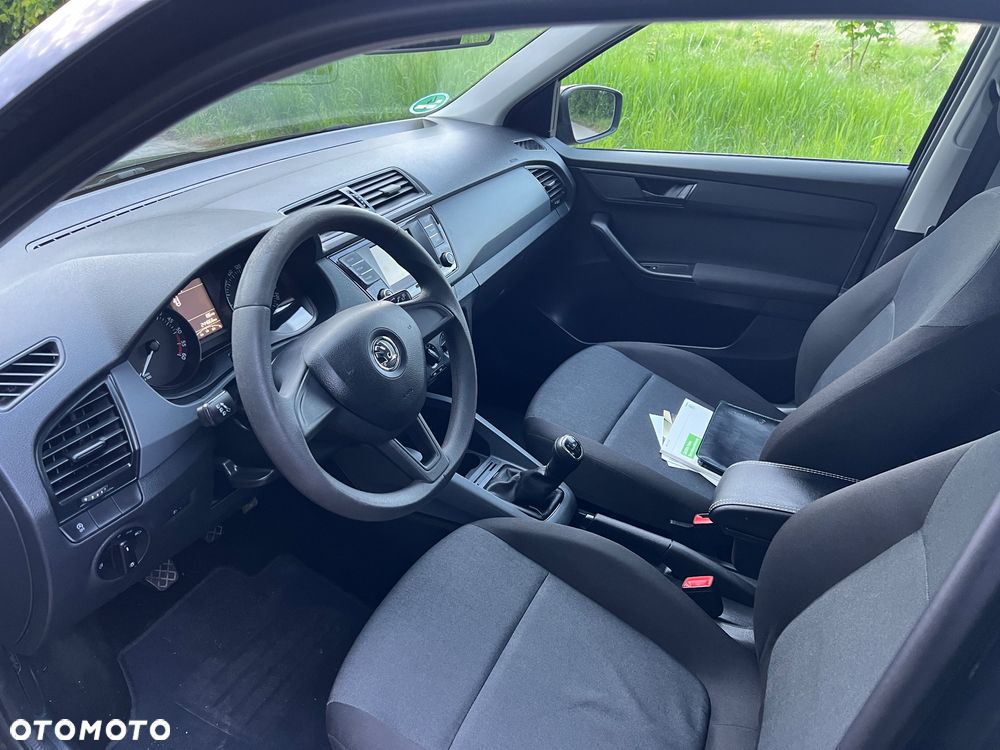 Skoda Fabia - 20