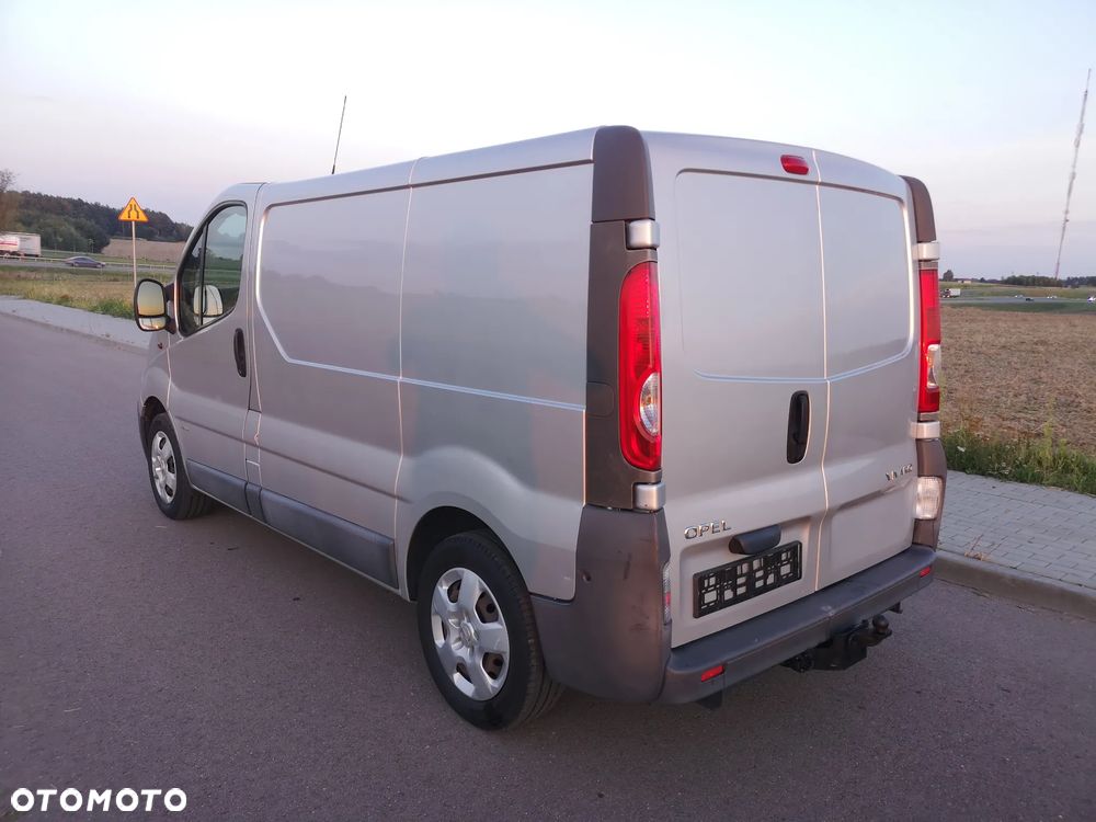 Opel VIVARO - 4