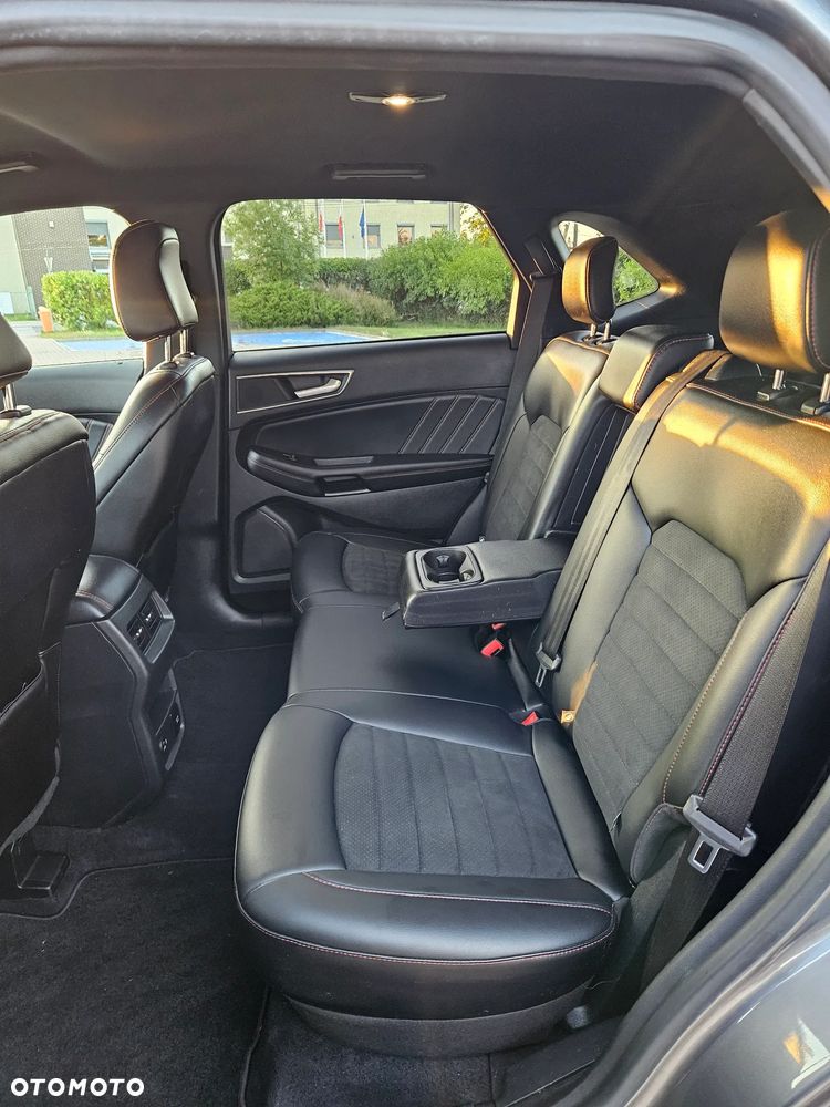 Ford Edge - 13