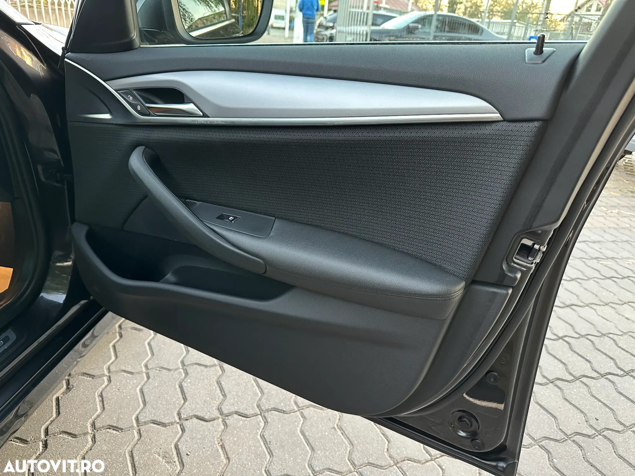 BMW Seria 5 - 33