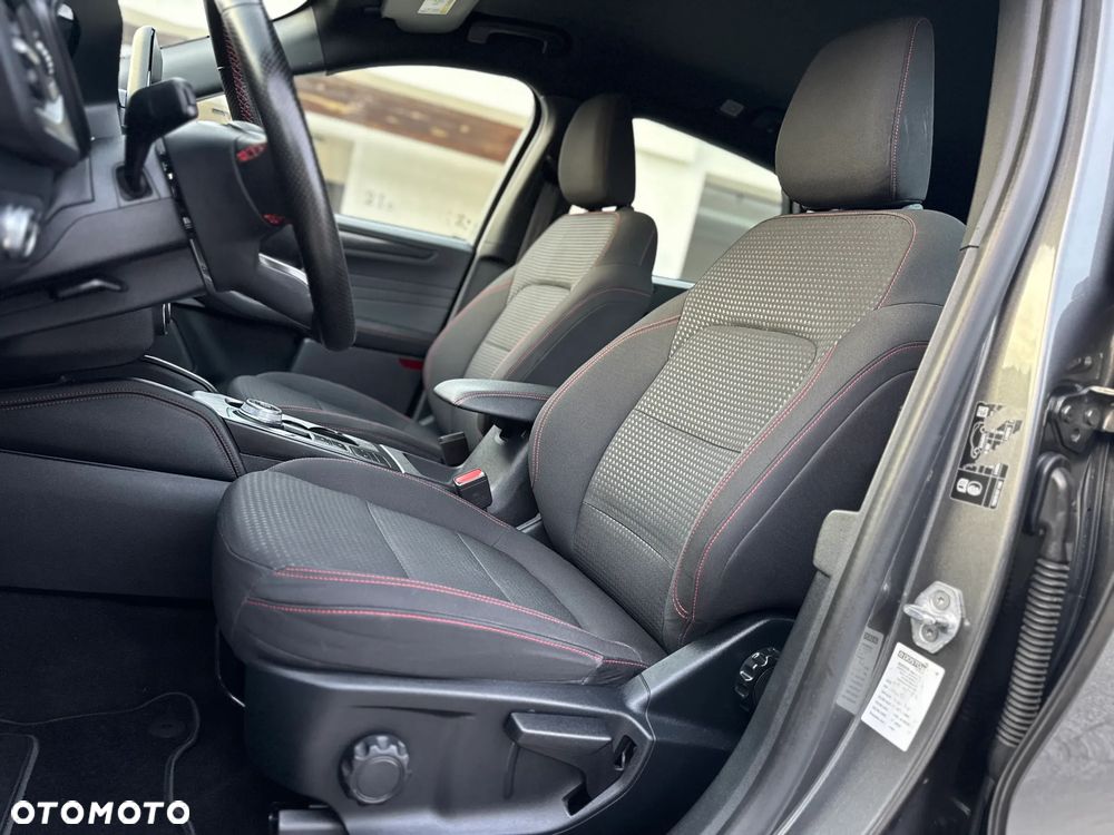 Ford Kuga 2.5 Duratec FHEV ST-LINE - 24
