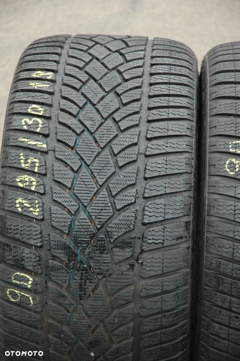 Dunlop SP Winter Sport 3D 295/30R19 100 W wzmocnienie (XL - 3