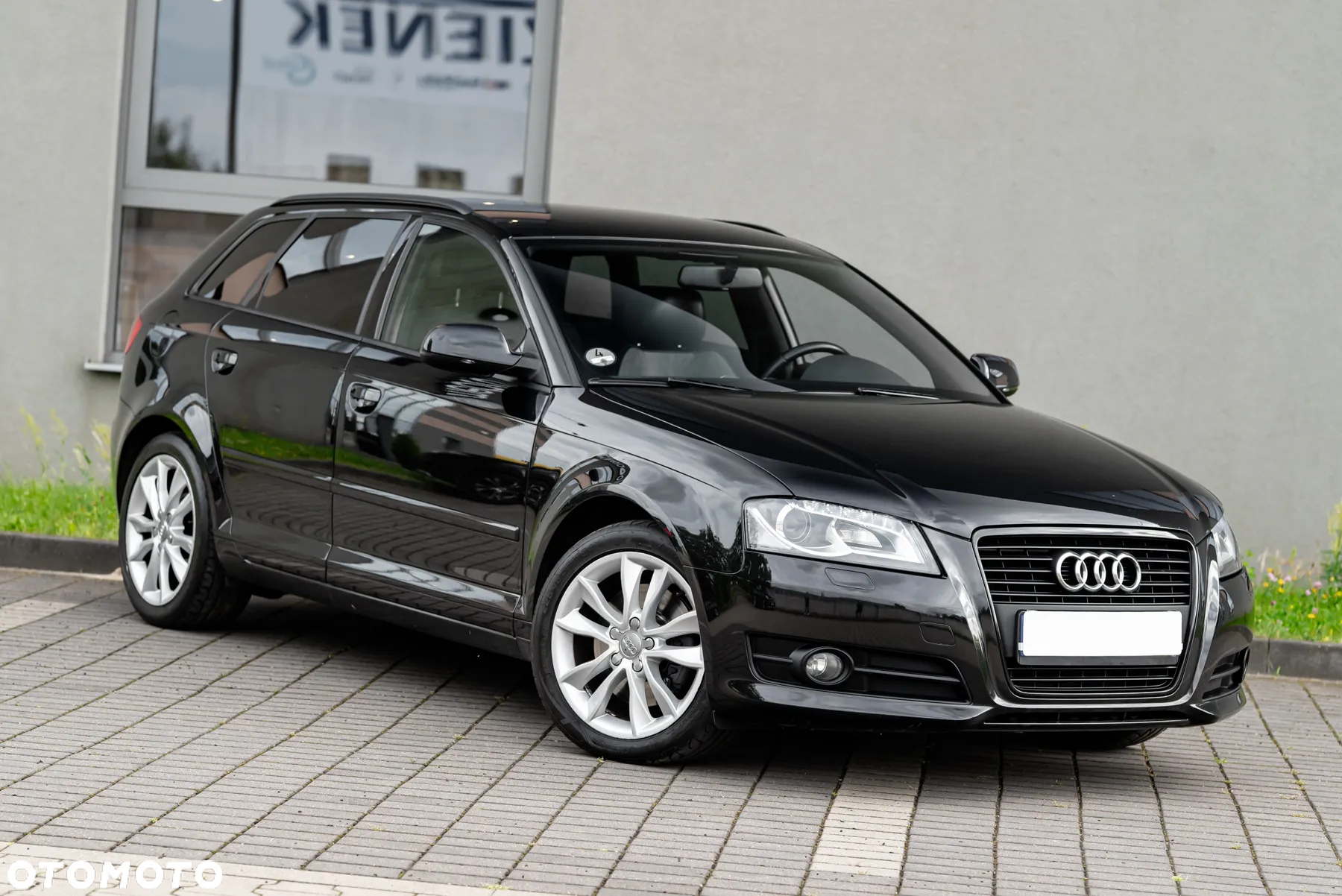 Audi A3 2.0 TDI Sportback DPF Ambiente - 12