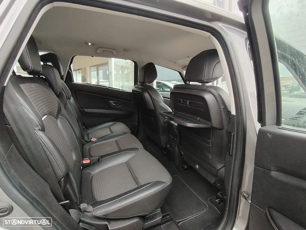 Renault Grand Scénic 1.6 dCi Bose Edition SS - 27