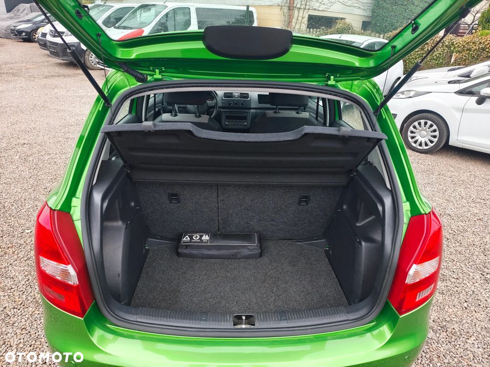 Skoda Fabia 1.4 MPI COOL EDITION - 10