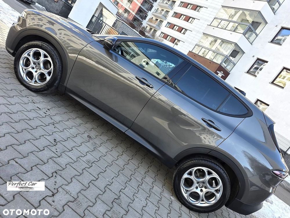 Alfa Romeo Tonale 1.5 T4 GSE mHEV Sprint DCT - 5