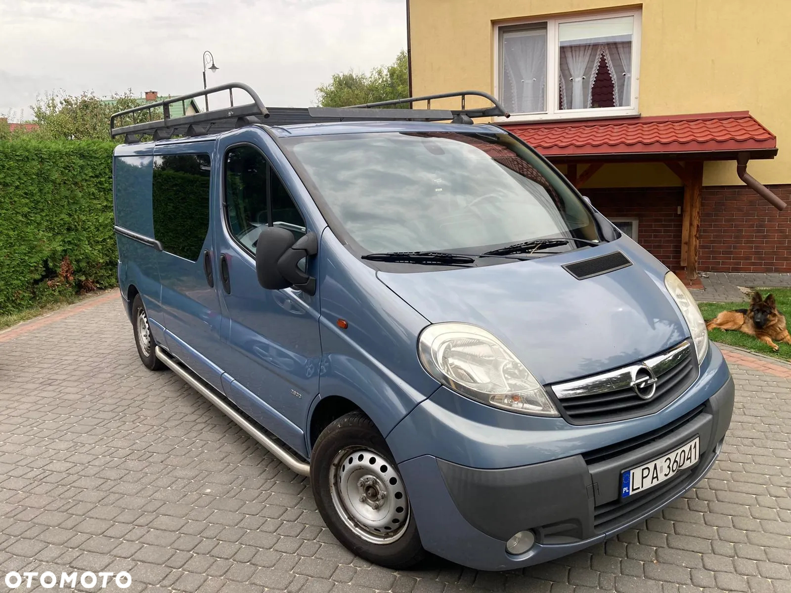 Opel VIVARO - 17