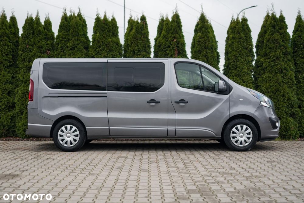 Opel Vivaro - 8
