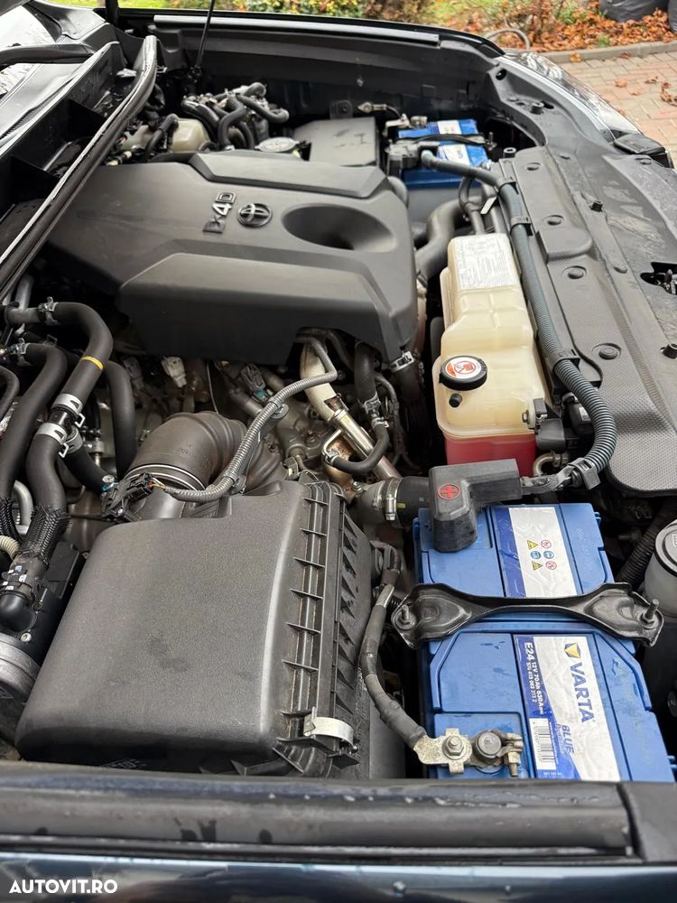 Toyota Land Cruiser 2.8l Turbo D-4D Aut. Luxury - 8