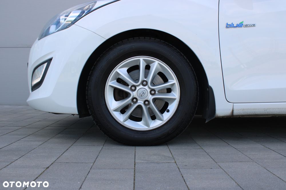 Hyundai i30 1.6 CRDi Premium - 10