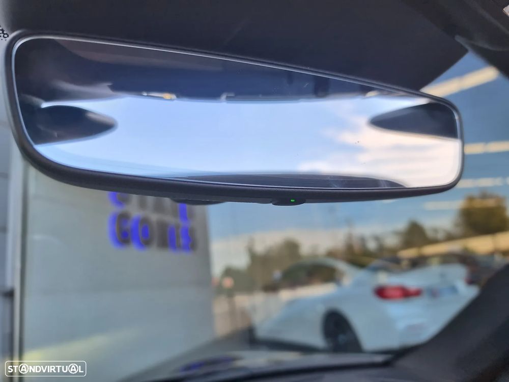 Porsche 911 (991) Targa 4 GTS PDK - 38