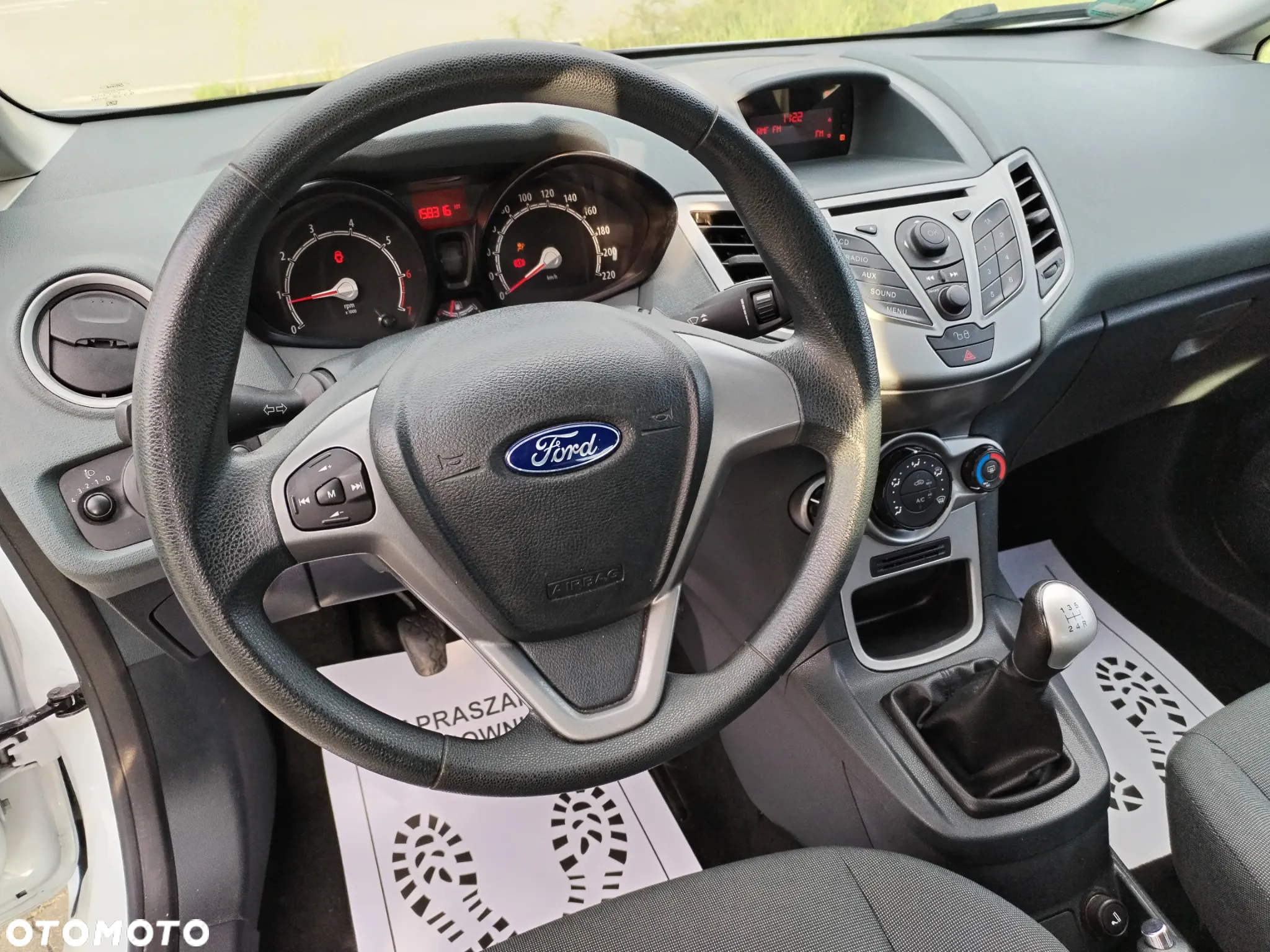 Ford Fiesta - 23
