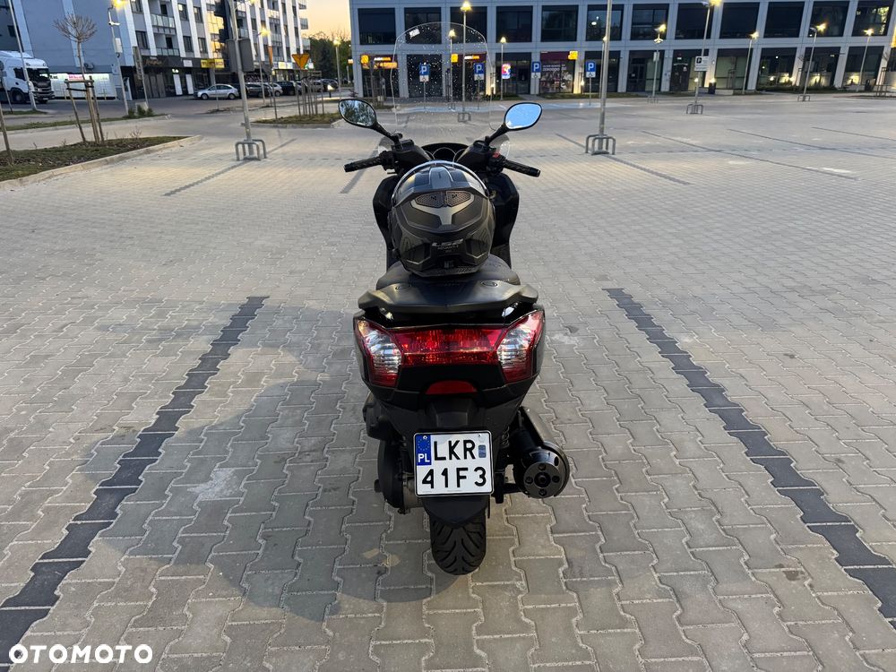 Kymco Downtown - 6