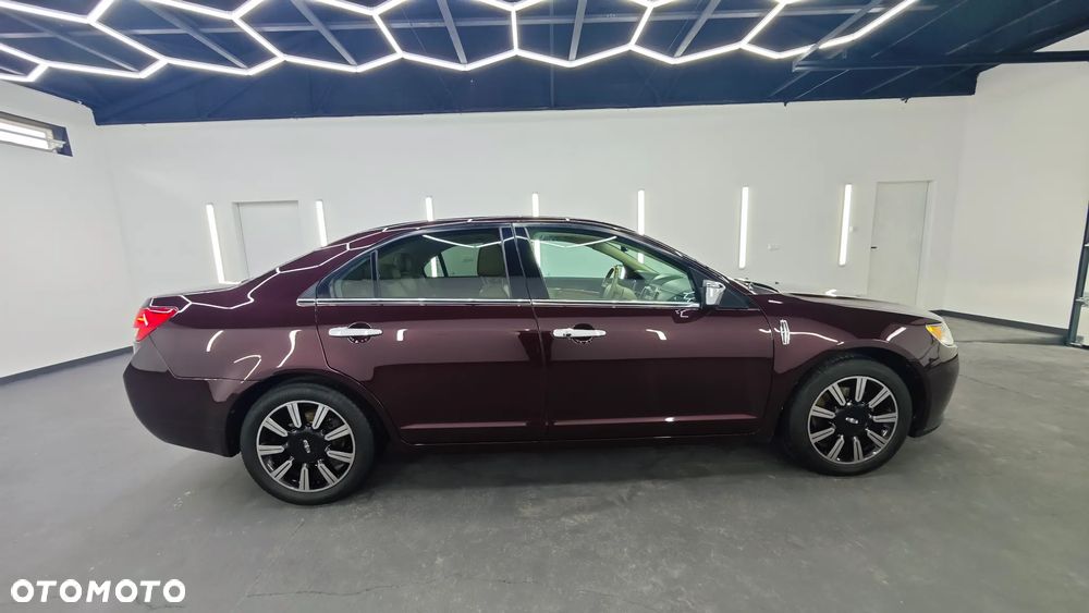 Lincoln MKZ - 16