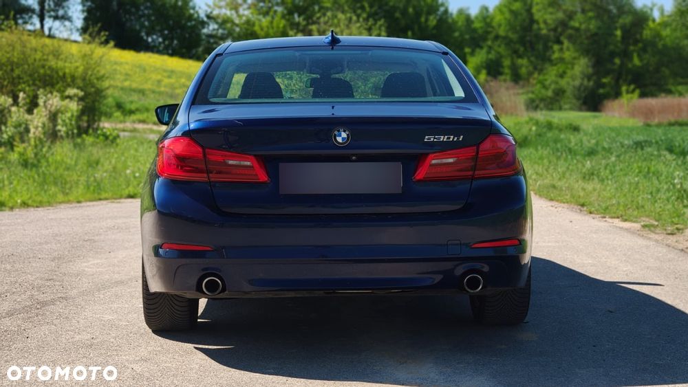 BMW Seria 5 530d Sport Line - 5