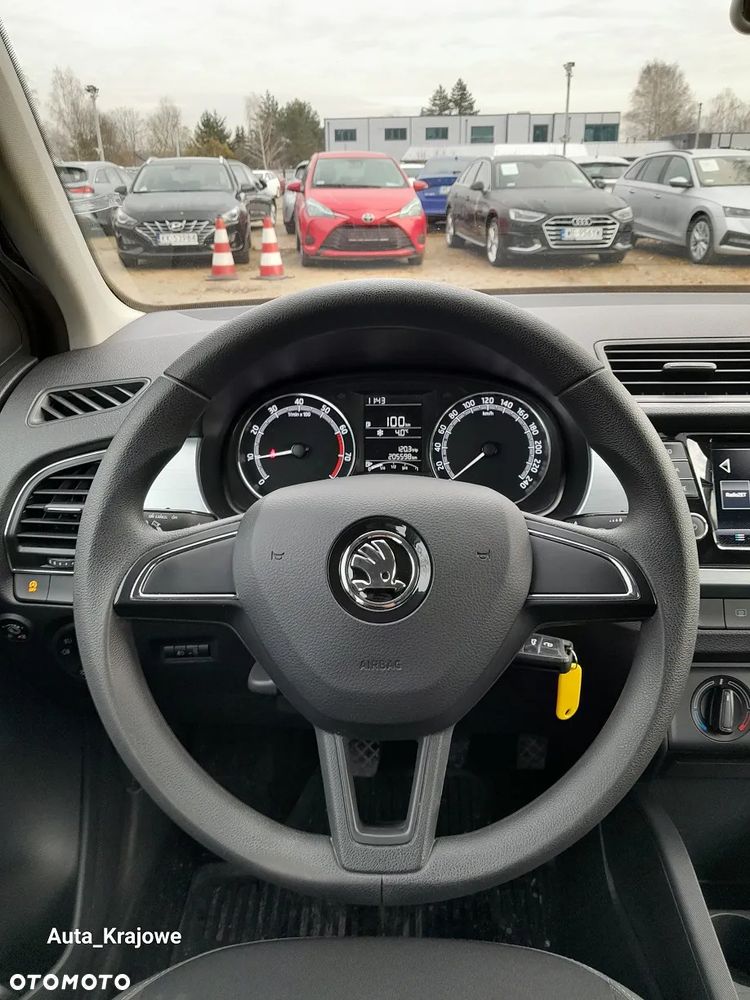 Skoda Fabia 1.0 Ambition - 11