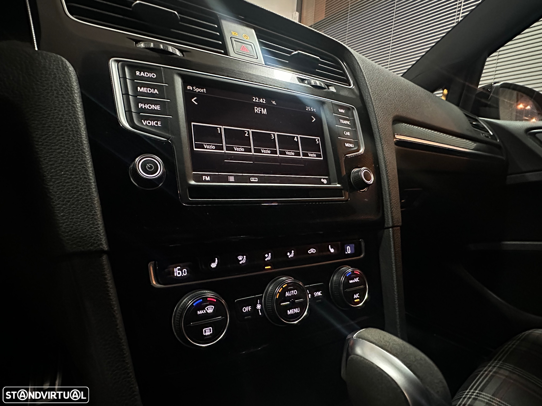 VW Golf 2.0 TSi GTi DSG - 18