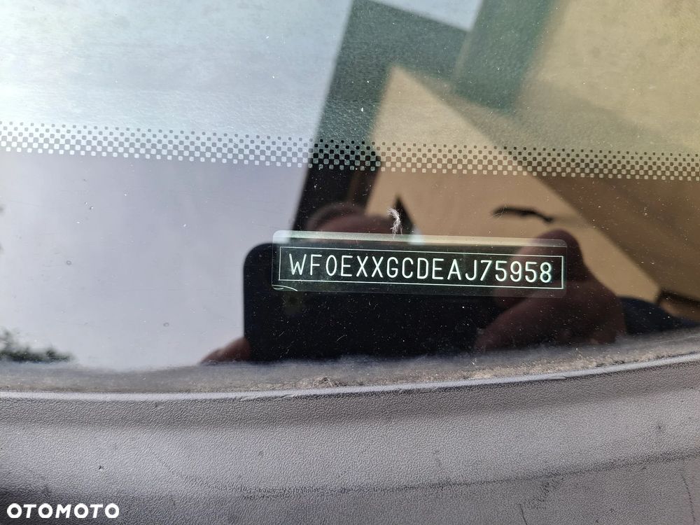 Ford Focus C-Max 1.6 Ambiente - 34