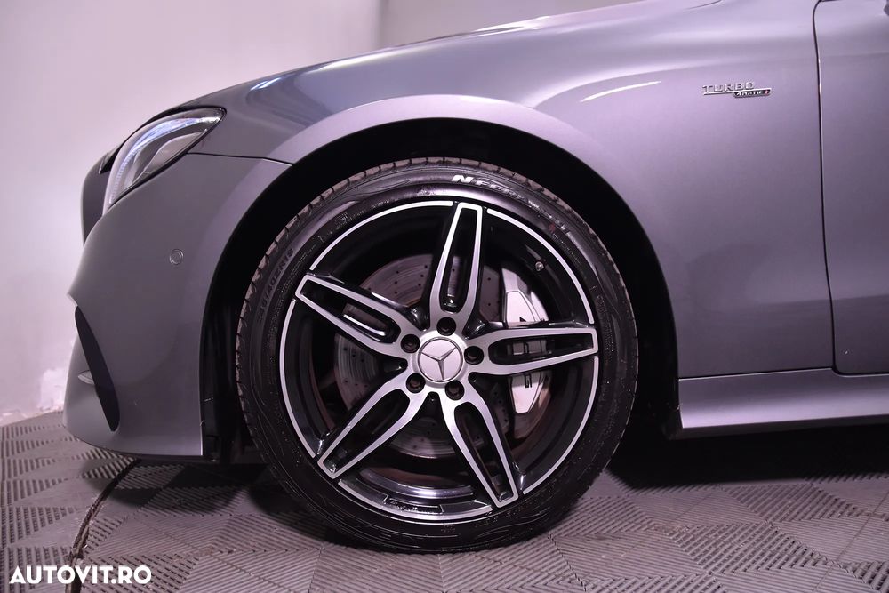 Mercedes-Benz E AMG 53 4M Coupe MHEV Aut. - 13