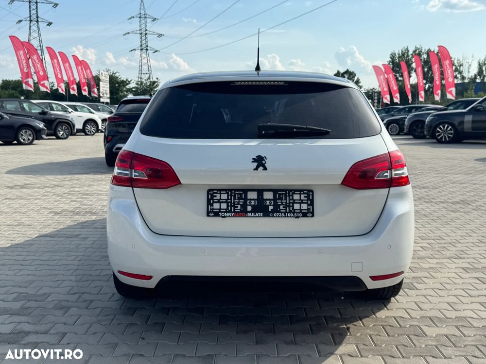 Peugeot 308 BlueHDi 130 EAT8 Stop & Start Allure - 6