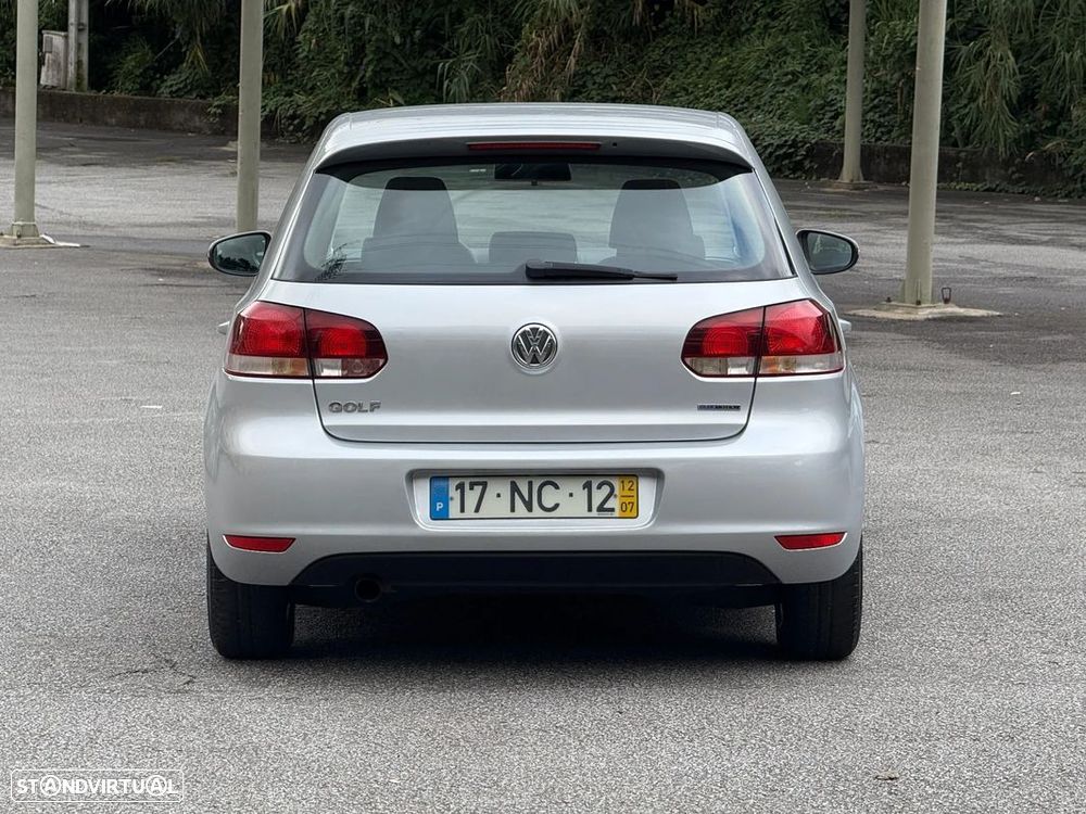VW Golf 1.6 TDi Confortline - 4