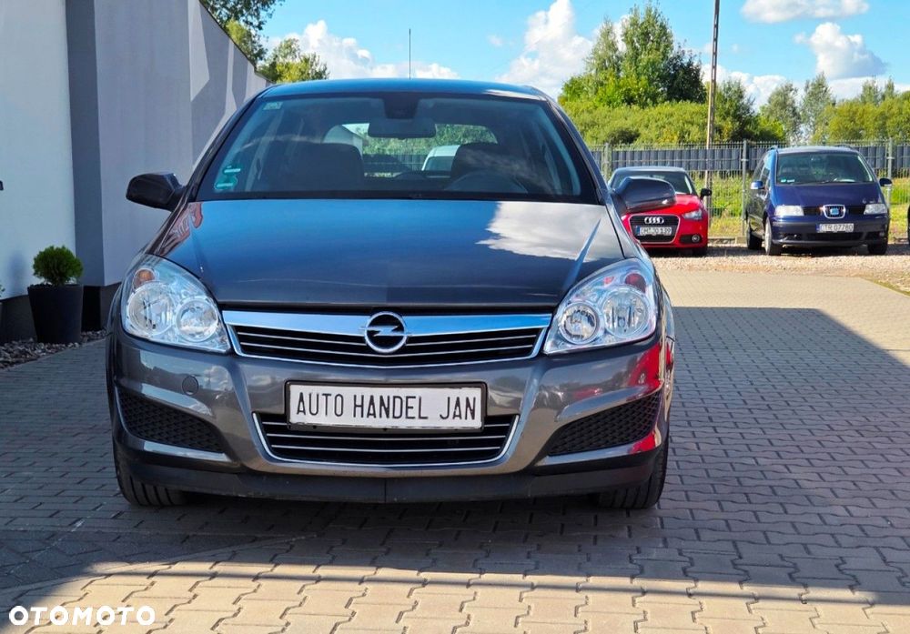 Opel Astra - 16