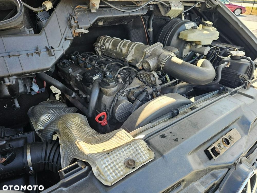 Mercedes-Benz Sprinter - 25