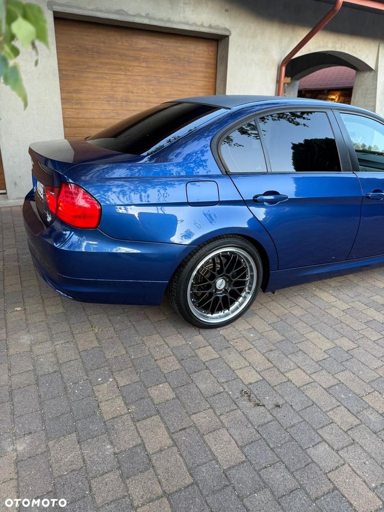 BMW Seria 3 318i - 9