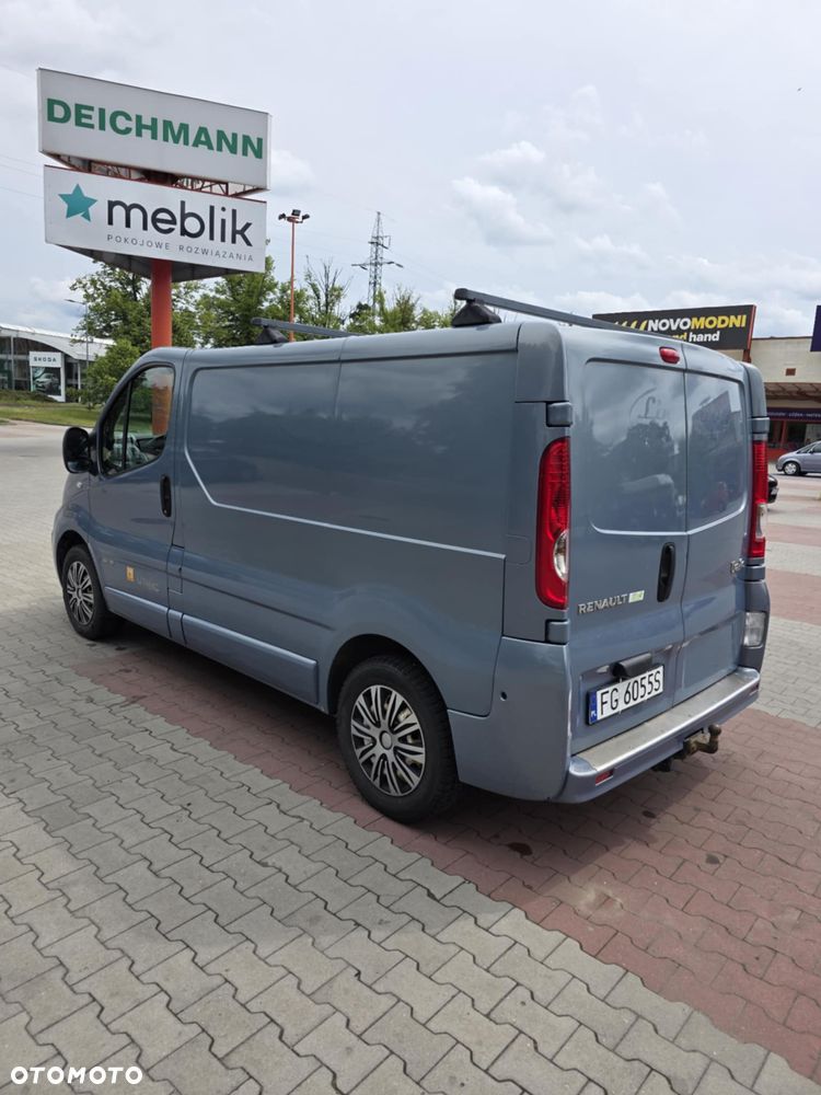 Renault Trafic - 9