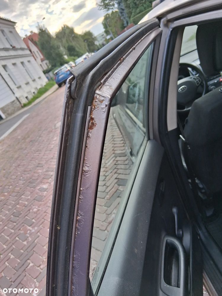 Kia Ceed 1.6 Crdi Comfort + - 9