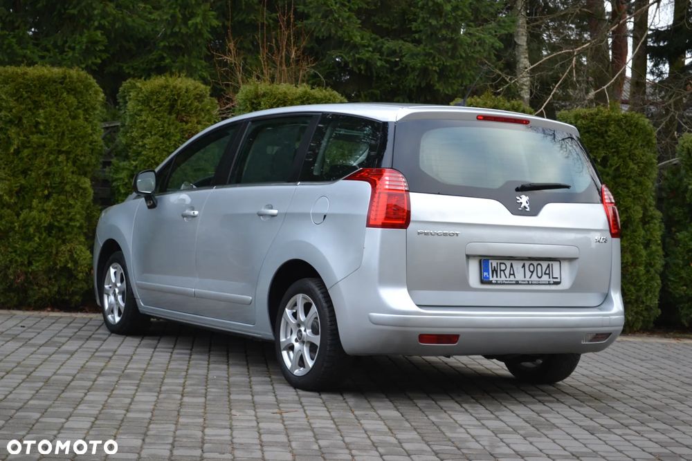 Peugeot 5008 1.6 THP Active 7os - 16