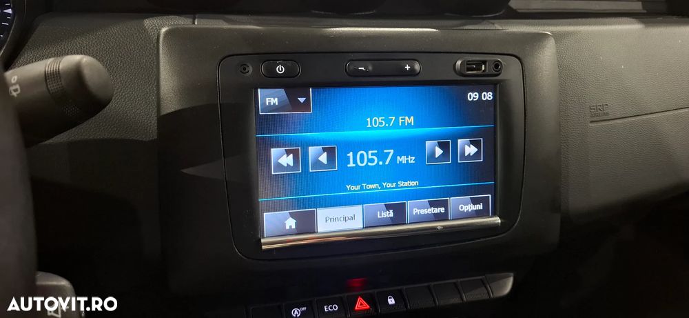Dacia Duster TCe 100 Essential - 18