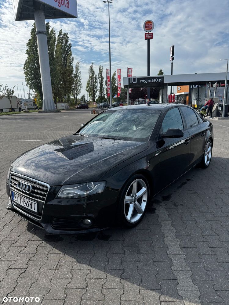 Audi A4 Limousine - 15