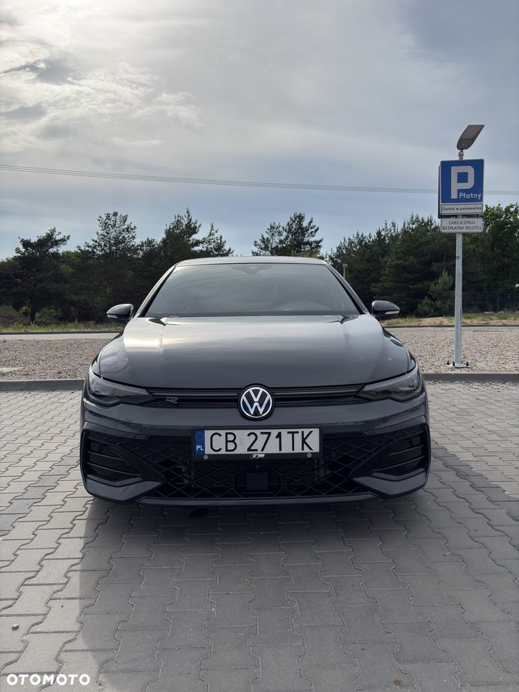 Volkswagen Golf 1.5 eTSI mHEV R-Line DSG - 2