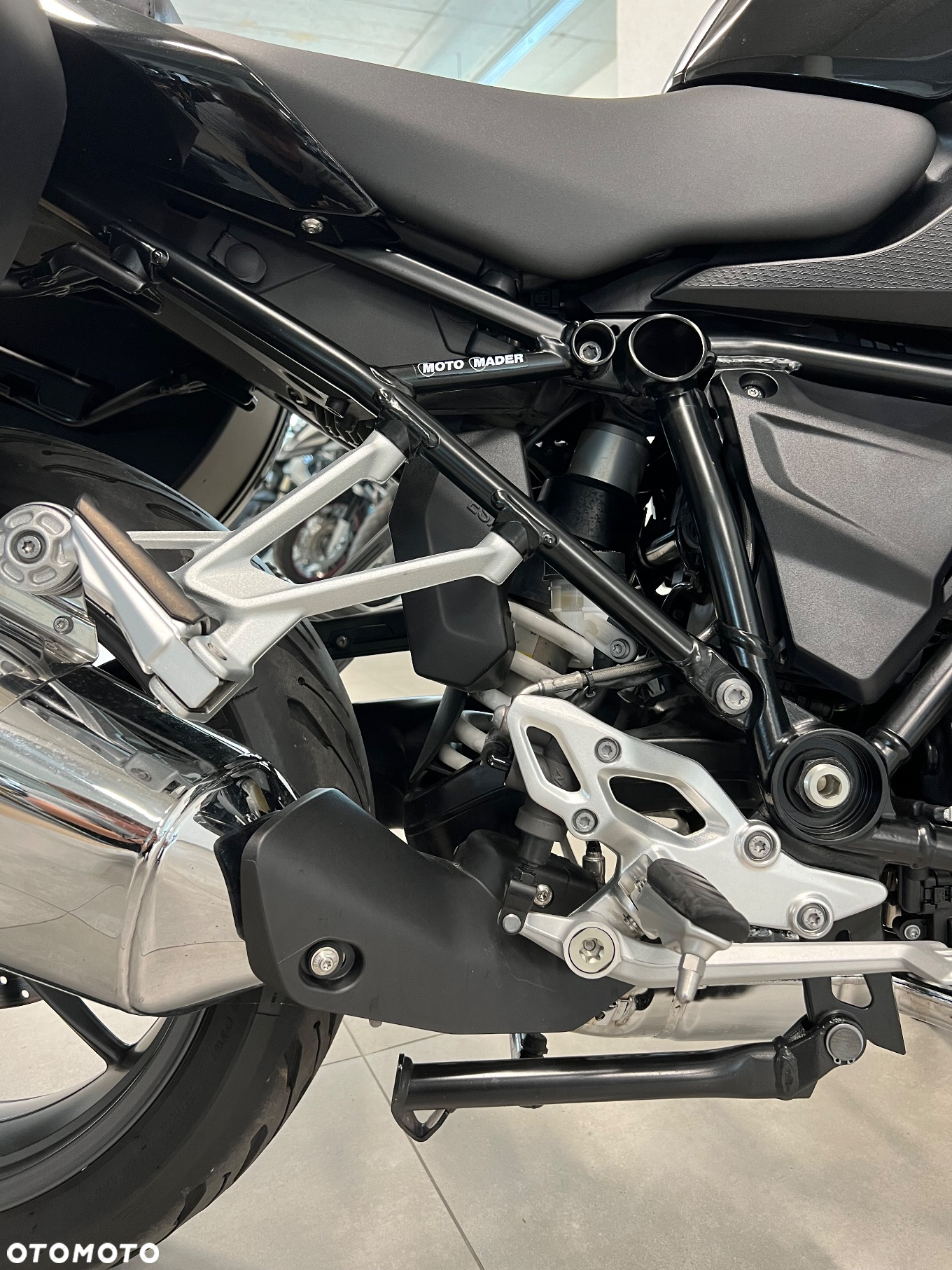 BMW R - 11
