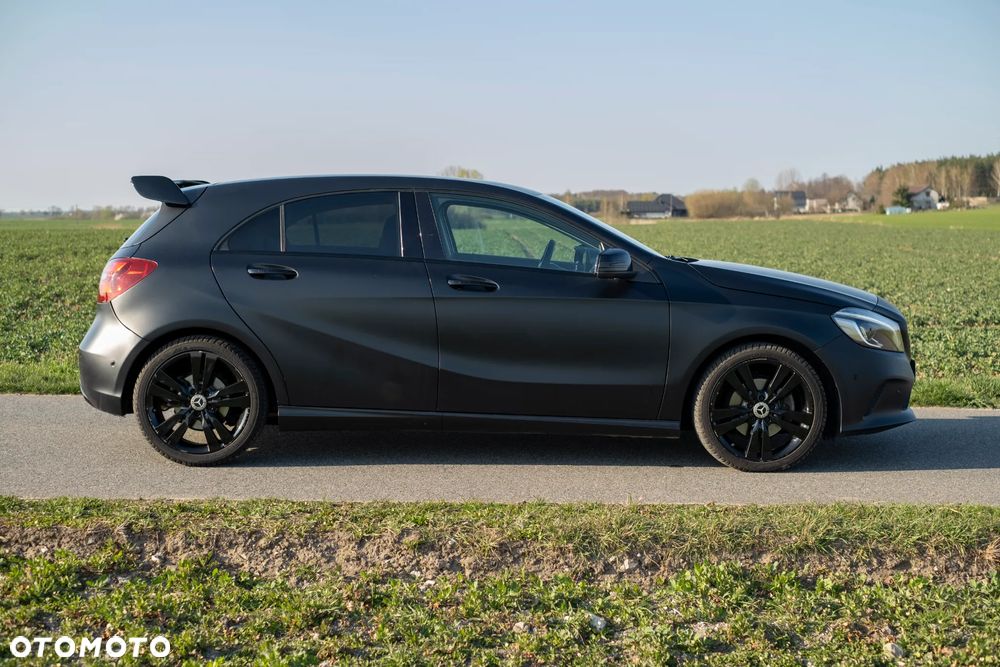 Mercedes-Benz Klasa A 200 7G-DCT AMG Line - 11