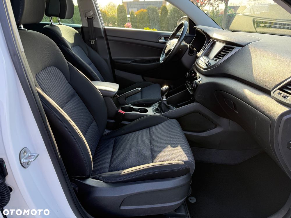 Hyundai Tucson 2.0 CRDI 2WD Style - 22