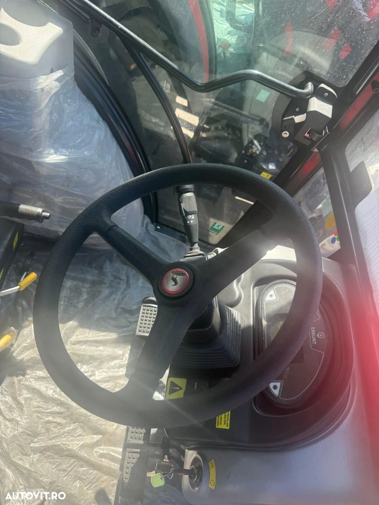 ARMATRAC 654E+ - 5